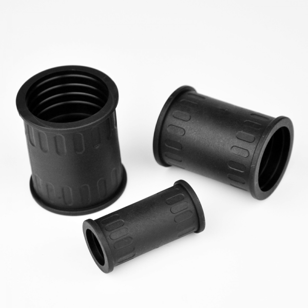 Straight hose connector