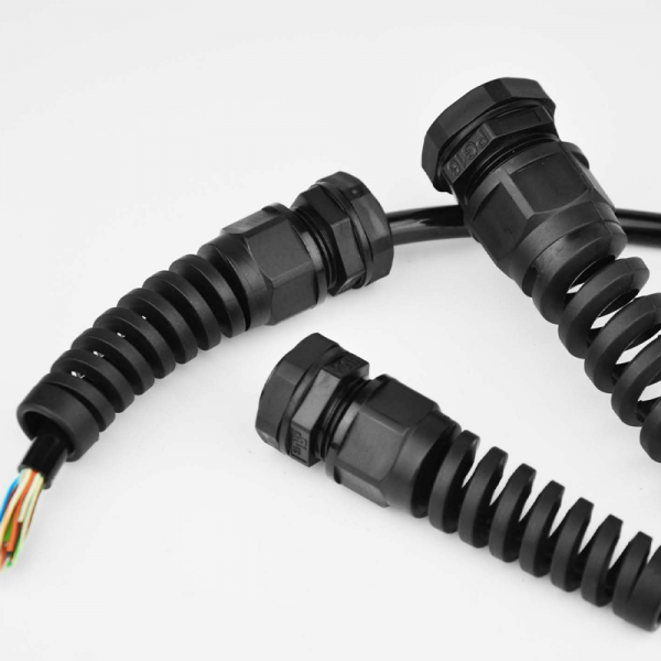 Bending resistant nylon cable waterproof connector
