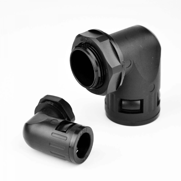 Right angle hose connector