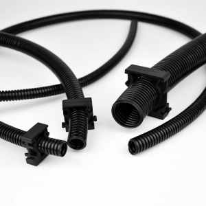 One-piece fixed bracket