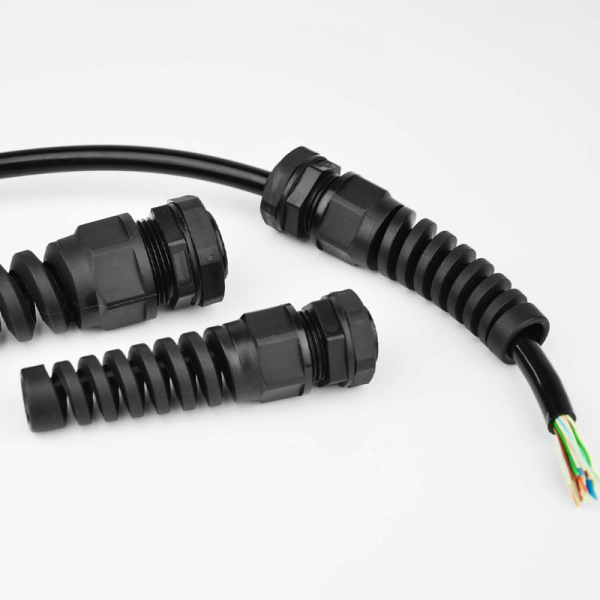 Bending resistant nylon cable waterproof connector