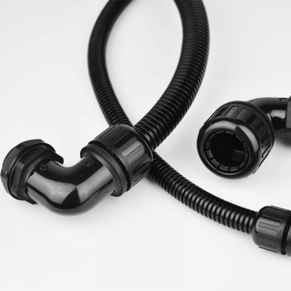 Tensile hose elbow