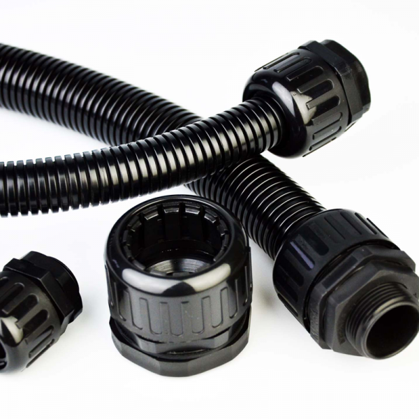Tensile hose connector