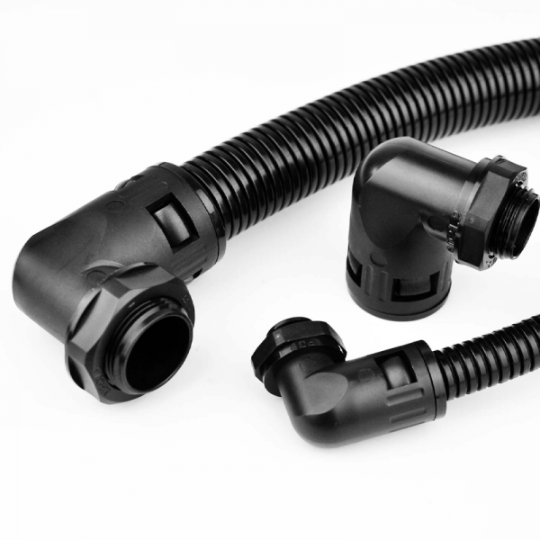 Right angle hose connector